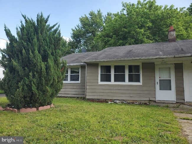 property at 135 Lemmon Ave