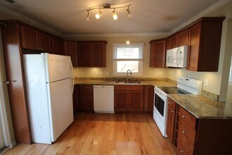 150 Fairfax Ave in Asheville, NC - Building Photo - Building Photo