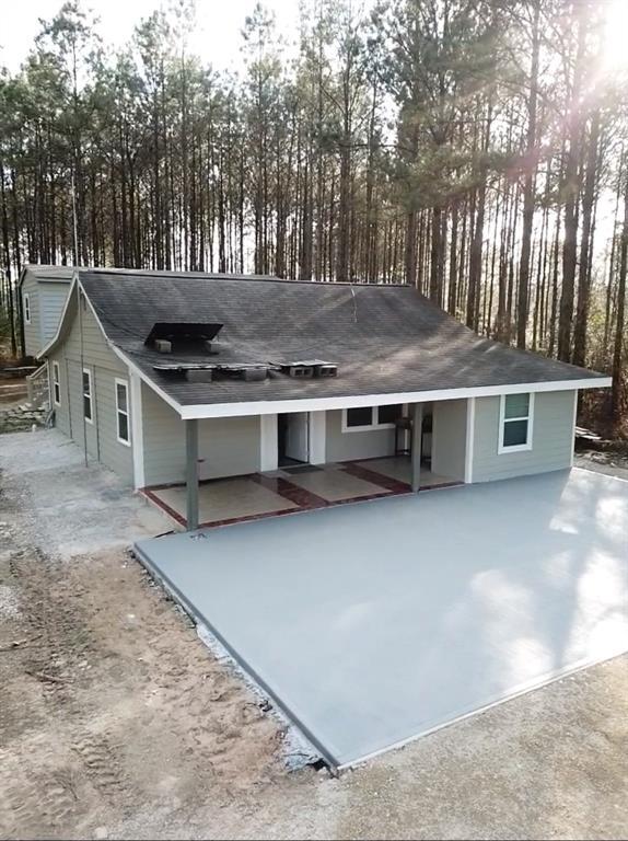 58 County Rd 3560 in Cleveland, TX - Building Photo - Building Photo