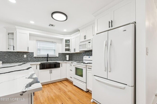 112 Barbuda St in Toms River, NJ - Foto de edificio - Building Photo