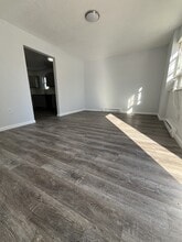 119 S 8th St in Belleville, IL - Building Photo - Building Photo