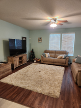 10515 Brady Crk Cp in San Antonio, TX - Building Photo - Building Photo