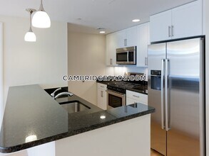 7 Cameron Ave in Cambridge, MA - Building Photo - Building Photo