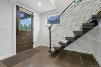 505 Bedford Rd in Armonk, NY - Building Photo - Building Photo