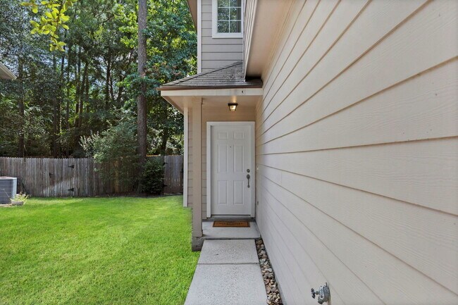 106 E Stedhill Loop in The Woodlands, TX - Building Photo - Building Photo