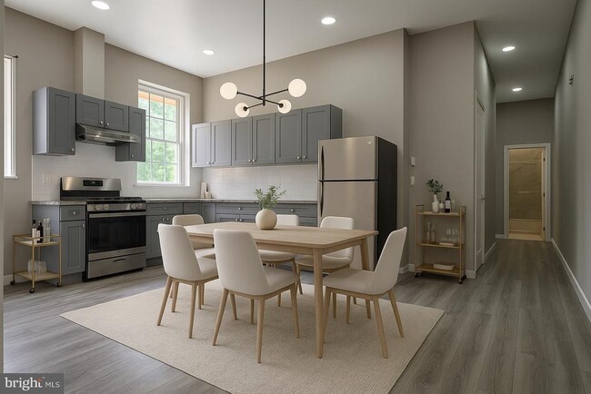 property at 1218 N 16th St