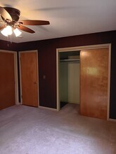 2479 Malletts Bay Ave in Colchester, VT - Building Photo - Building Photo