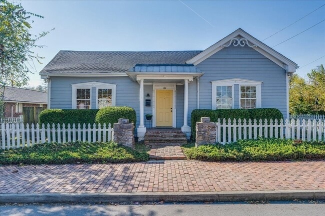 property at 1411 10th Ave N