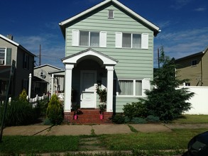 Rotegliano Apartments in Harrisburg, PA - Foto de edificio - Building Photo