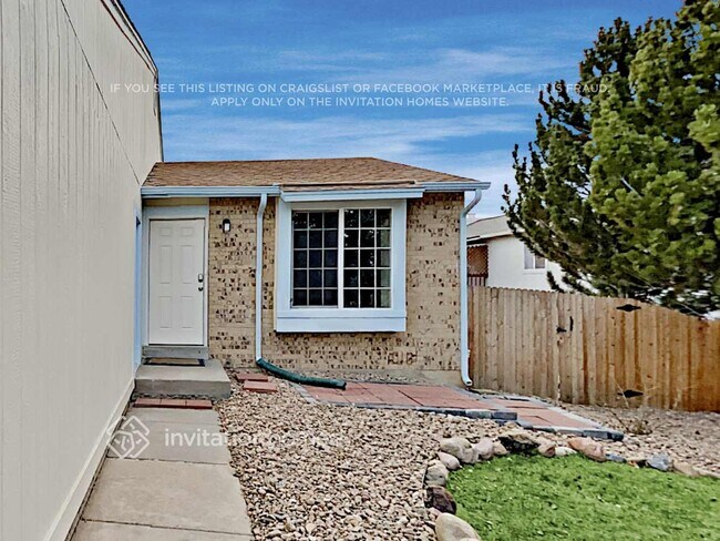 19126 E Milan Cir in Aurora, CO - Building Photo - Building Photo