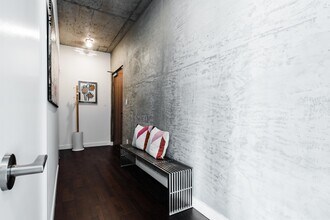 169 John St in Toronto, ON - Building Photo - Building Photo