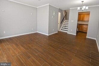 9926 Ridgeline Dr in Gaithersburg, MD - Building Photo - Building Photo