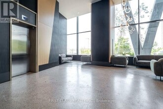 2920 Hwy 7 in Vaughan, ON - Building Photo - Building Photo