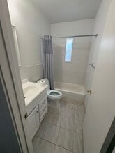 309 Laurel St in Medford, OR - Building Photo - Building Photo