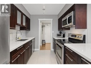 7700 Gilbert Rd. in Richmond, BC - Building Photo - Building Photo