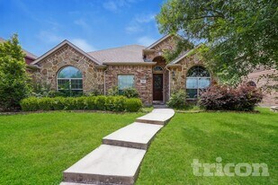 219 Hartley Ln in Red Oak, TX - Building Photo