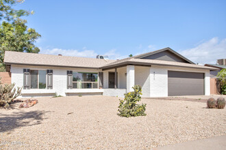4810 S Beck Ave in Tempe, AZ - Building Photo - Building Photo