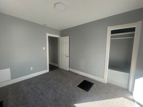 6115 Noble Ave in Hammond, IN - Building Photo - Building Photo