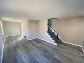 2845 Bellwood Ave in Bexley, OH - Building Photo - Building Photo