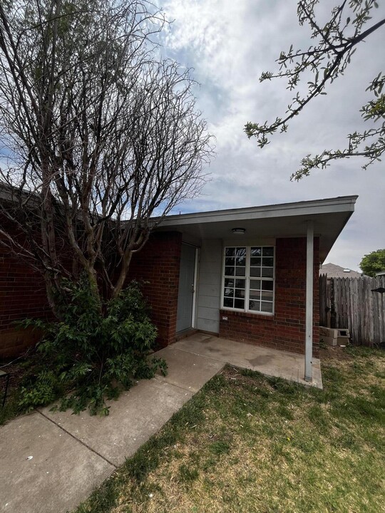 226 Grover Ave in Lubbock, TX - Building Photo