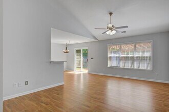 5328 Tidewater Dr in North Charleston, SC - Building Photo - Building Photo