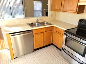 6301 Fairlane Dr in Arlington, TX - Foto de edificio - Building Photo