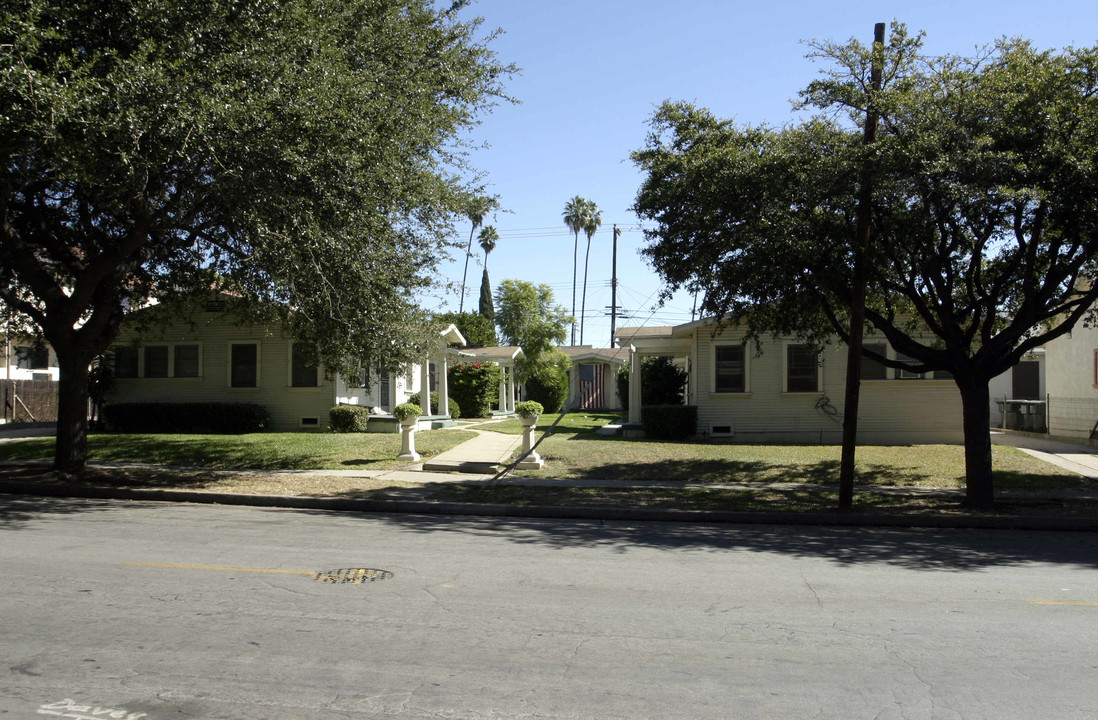 234 S Marguerita Ave in Alhambra, CA - Building Photo