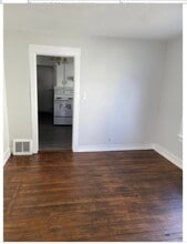 8 Harrison Ave in Endicott, NY - Building Photo - Building Photo