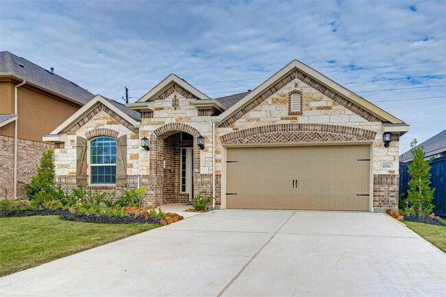 1006 Warm Summer Dr