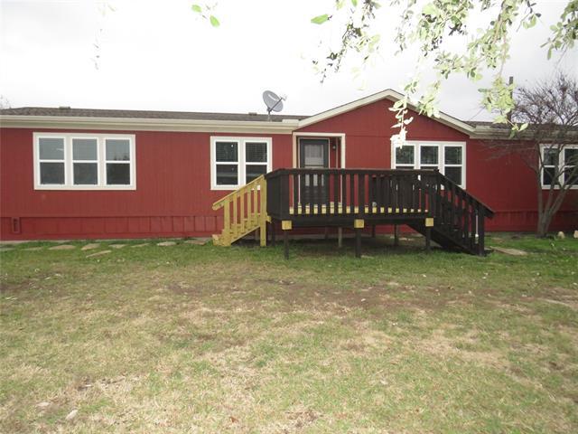 2151 Crockett Rd in Sanger, TX - Building Photo - Building Photo