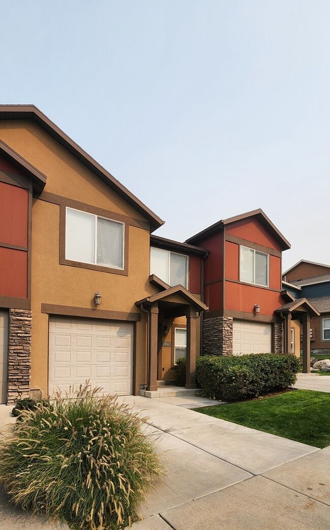 property at 5011 Red Shale Rd S