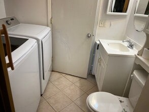 681 E Burnsville Pkwy in Burnsville, MN - Building Photo - Building Photo