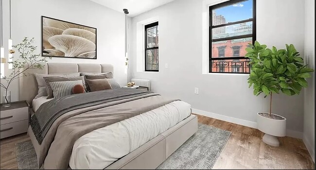 437 W 46th St