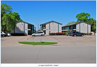 La Laguna Apartments in Dallas, TX - Building Photo - Building Photo