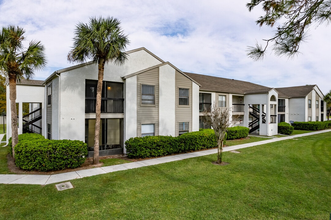 Cascades at Kissimmee in Kissimmee, FL - Foto de edificio