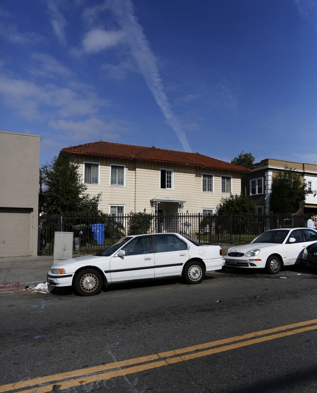 255 S Catalina St in Los Angeles, CA - Building Photo - Building Photo