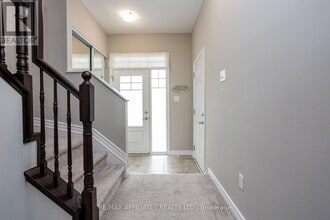 196 Bandelier Way in Ottawa, ON - Building Photo - Building Photo