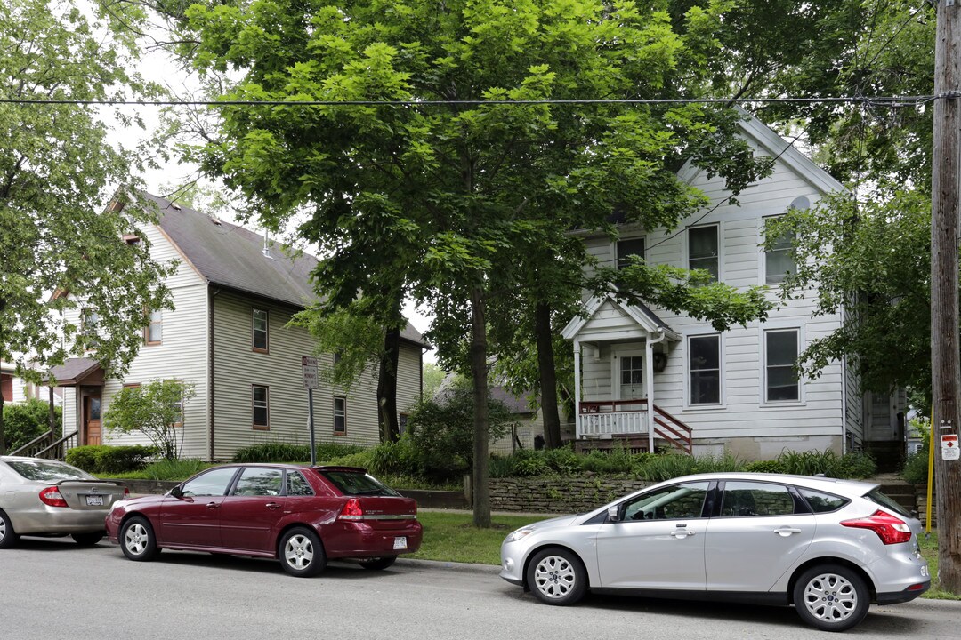 1030-1036 Emerald St in Madison, WI - Building Photo