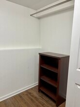 1833 N Sawyer Ave, Unit 2 in Chicago, IL - Building Photo - Building Photo