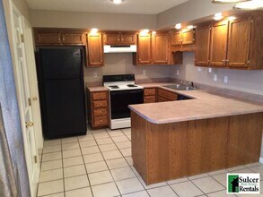 2109 Bristol Dr in Jonesboro, AR - Building Photo - Building Photo