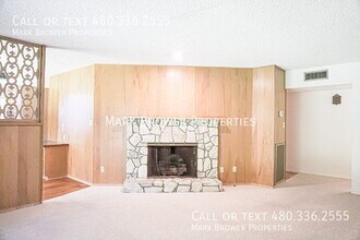8726 E Sells Dr in Scottsdale, AZ - Building Photo - Building Photo