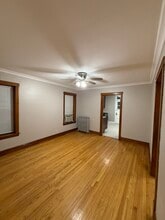 5545 N Luna Ave, Unit 1 in Chicago, IL - Foto de edificio - Building Photo