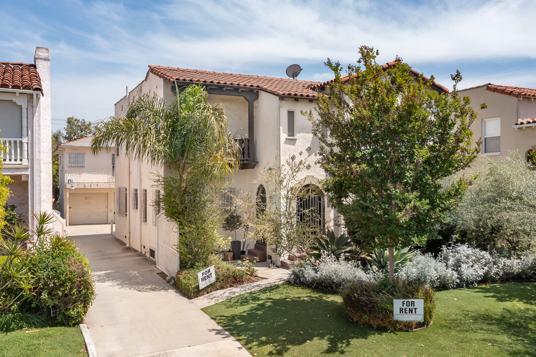 1214 South Orange Grove Ave in Los Angeles, CA - Building Photo