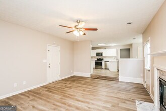 6336 Pawleys Isle in Lithonia, GA - Building Photo - Building Photo