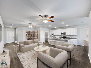 1200 Legend Pass in New Braunfels, TX - Building Photo - Building Photo