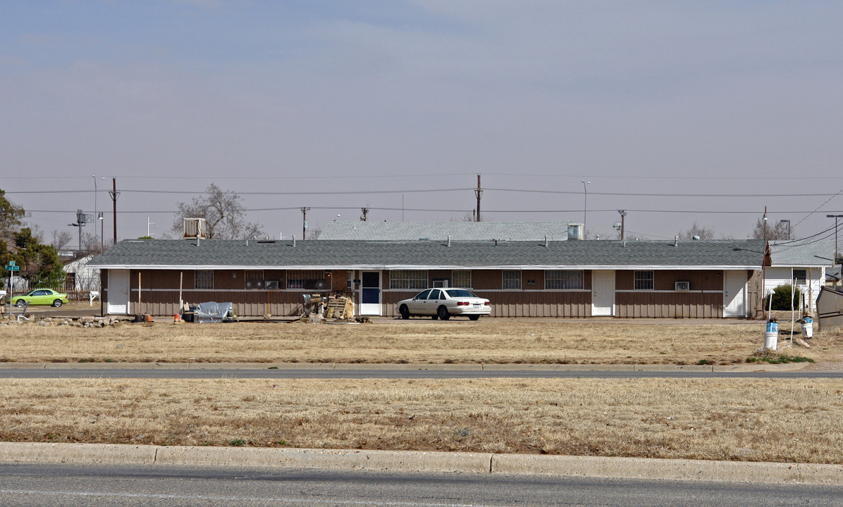 1201 36th St in Lubbock, TX - Building Photo