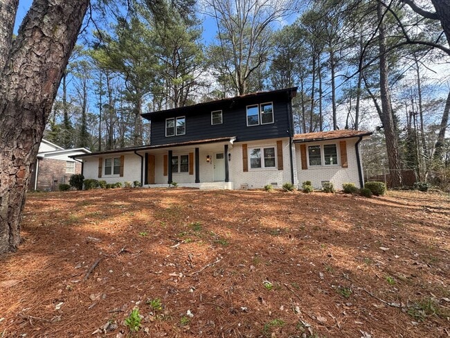 3429 Mt Gilead Rd SW in Atlanta, GA - Building Photo - Building Photo