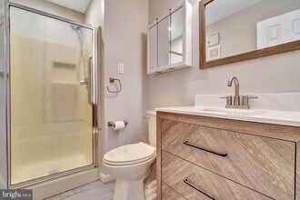 105 Park Pl Dr in Cherry Hill, NJ - Building Photo - Building Photo