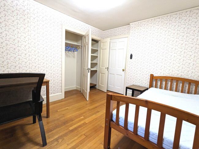 property at 60 Undine Rd