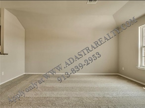 610 W Colleen Ct in Gardner, KS - Building Photo - Building Photo